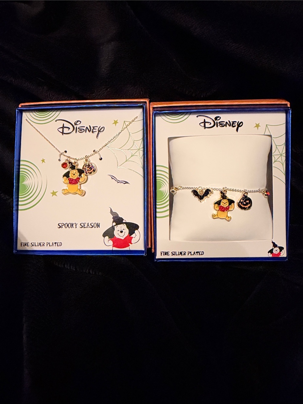 Disney Halloween Winnie the Pooh Charm Necklace & Bracelet Set Pumpkin Bat